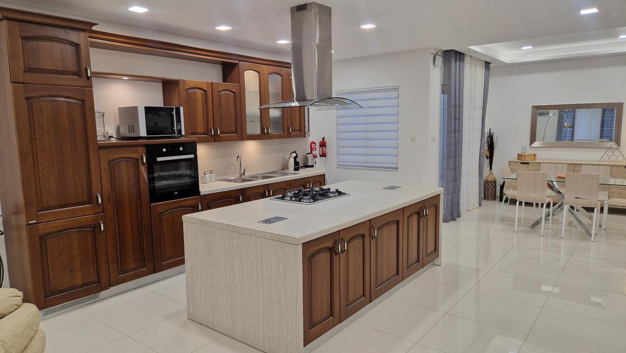 Carousel Apartments Qrendi Pokoj fotografie
