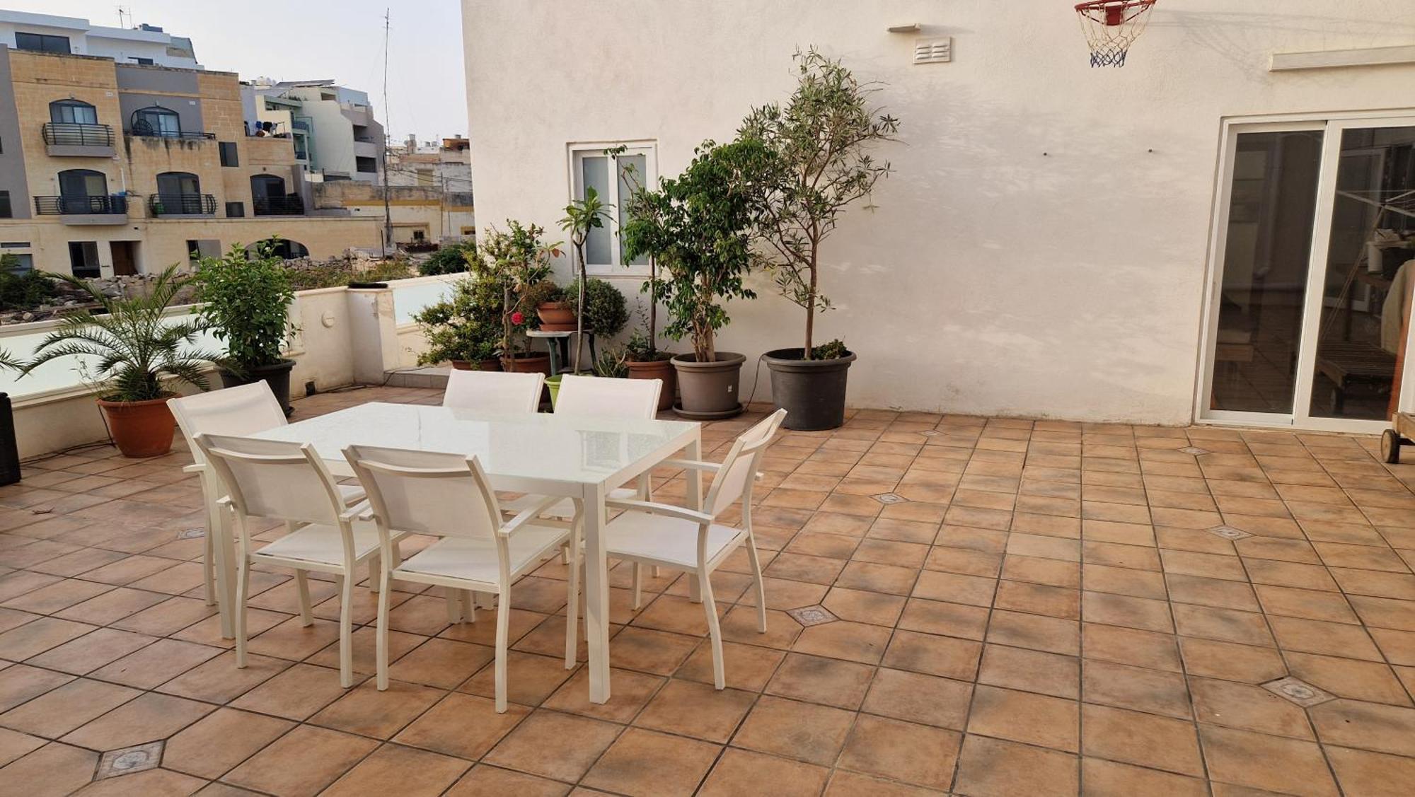 Carousel Apartments Qrendi Pokoj fotografie